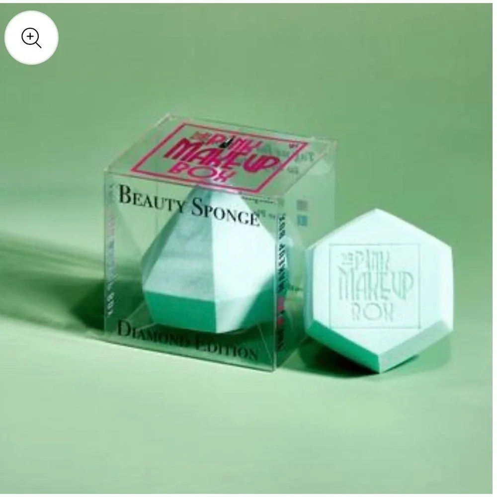 The Pink Makeup Box Beauty Sponge Diamond Edition Mint Green Marble Blender NEW